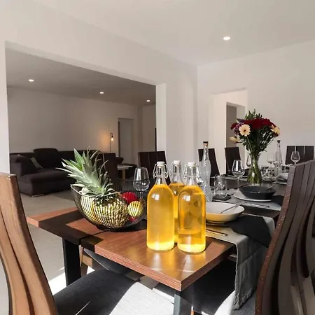 Villa New Memories & Privat Pool & Gardens & Privacy & Beach & Albufeira فيلة