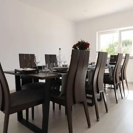 Villa New Memories & Privat Pool & Gardens & Privacy & Beach & Albufeira فيلة *