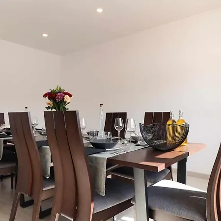 Villa New Memories & Privat Pool & Gardens & Privacy & Beach & Albufeira فيلة البوفيرا