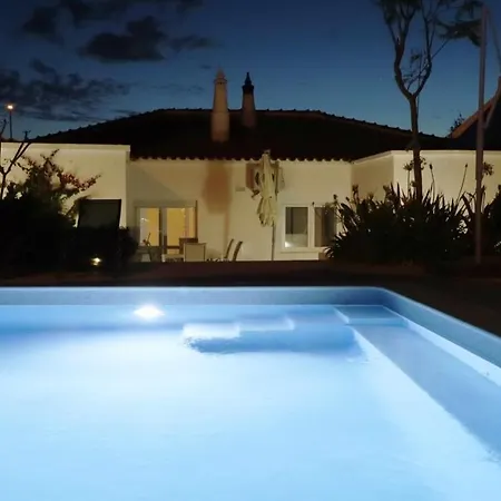 Villa New Memories & Privat Pool & Gardens & Privacy & Beach & Albufeira 빌라 알부페이라